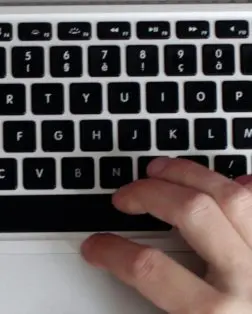 Tips to get your small used car dealership online